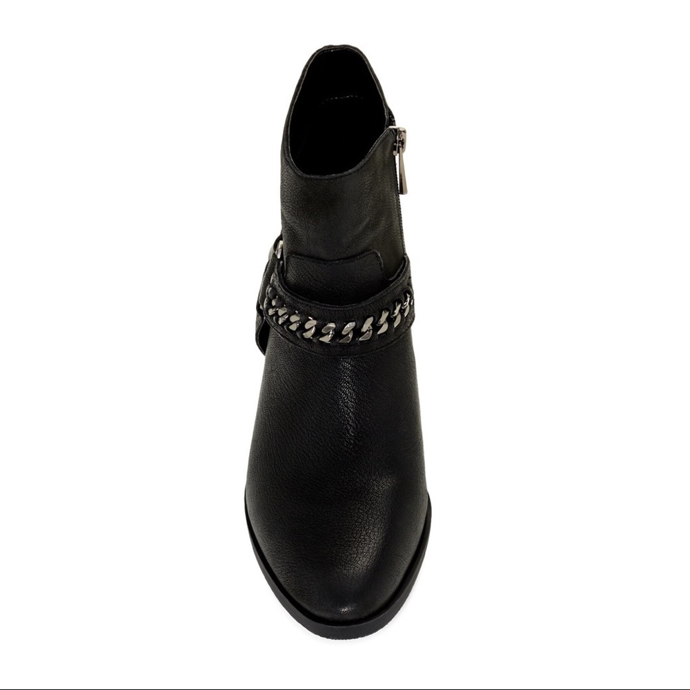 Vince Camuto Tatumm Ankle Boot - sz 9